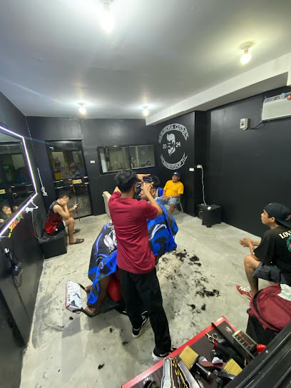 Auroras Cuts Barbershop